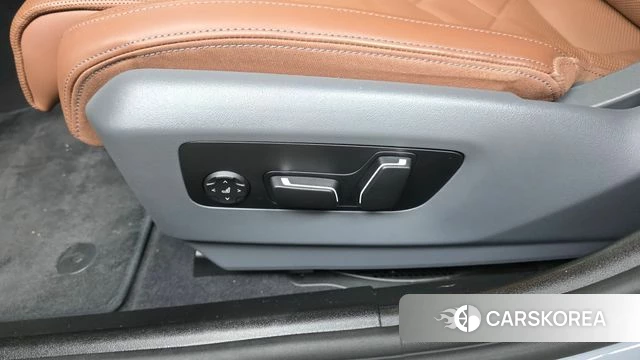 BMW 5 Series (G60) id 4734804 из Кореи 25