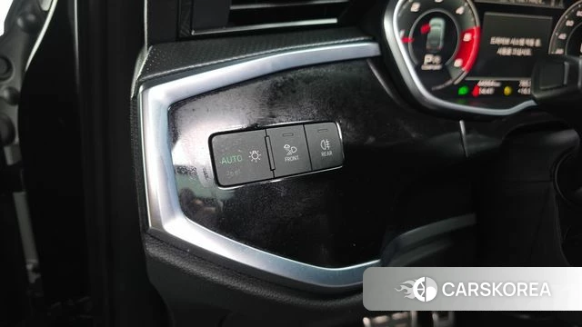 Audi Q3 (F3) id 4354598 из Кореи 25