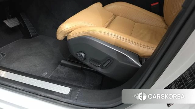 Volvo XC60 second Generation id 4774204 из Кореи 25