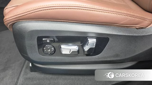 BMW X5 (G05) id 4934811 из Кореи 25