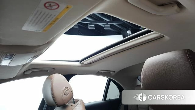 Mercedes-Benz E-Class W213 id 4732834 из Кореи 25