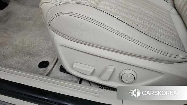 Genesis The New G70 id 4894036 из Кореи 25