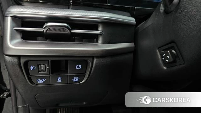 Hyundai Grandeur Hybrid (GN7) id 4578726 из Кореи 25