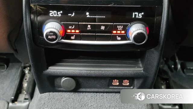 BMW 5 Series (G30) id 4899250 из Кореи 25
