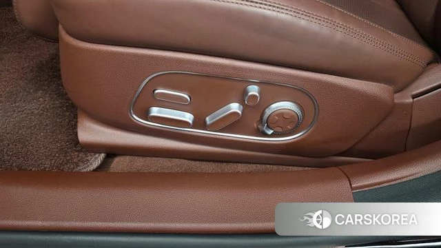 Genesis G90 (RS4) id 4407941 из Кореи 25