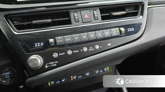 Lexus ES300h 7th generation id 4871080 из Кореи 25