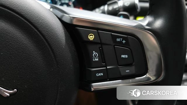 Jaguar XF (X260) id 4525968 из Кореи 25