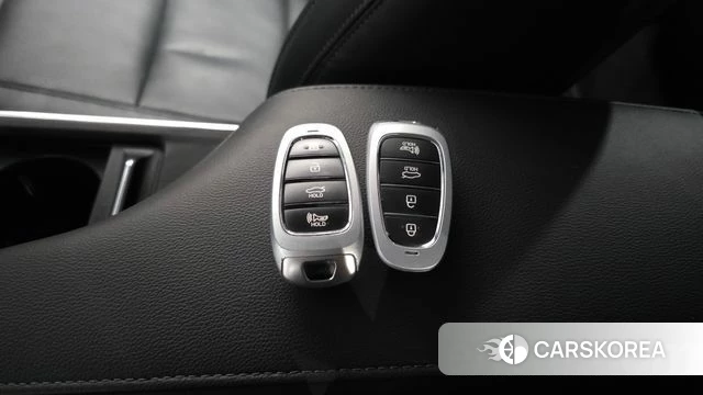 Hyundai The New Grandeur IG id 4419725 из Кореи 25