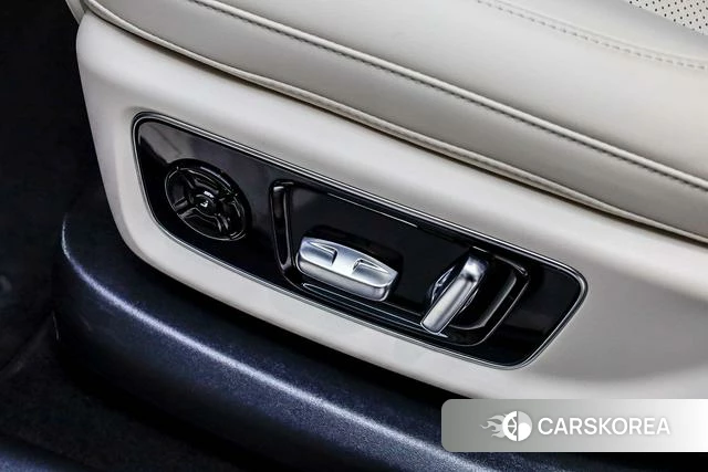 Ideal car Ideal L8 id 4190324 из Китая 25