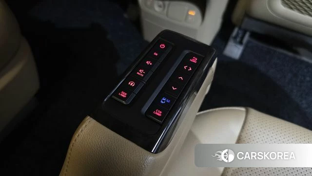 Kia The New Carnival id 4732856 из Кореи 25