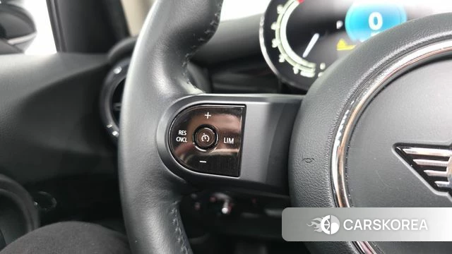 Mini Cooper id 4702283 из Кореи 25