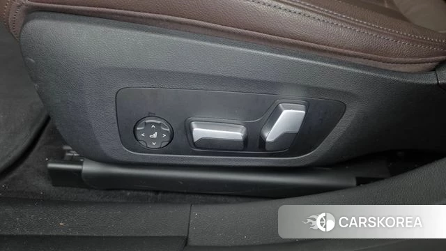 BMW i4 id 4758221 из Кореи 25