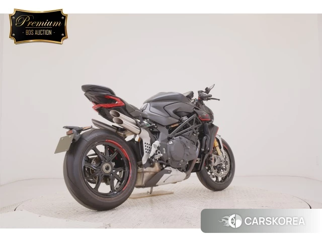 Проданный MV AGUSTA BRUTALE 1000RR id 4199874 из Японии, фото 25