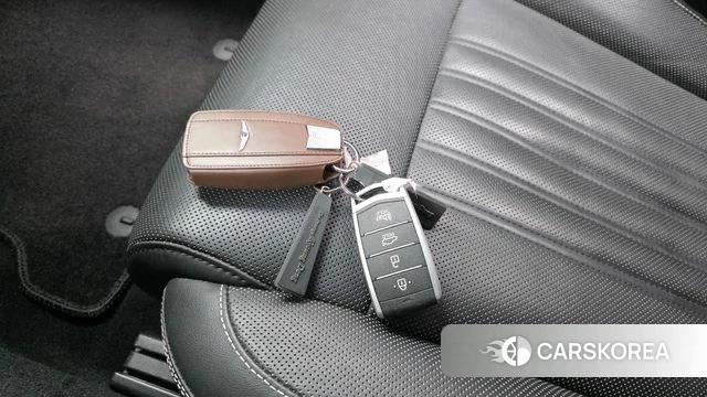 Genesis G90 id 4424727 из Кореи 25