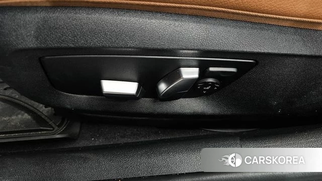 BMW 5 Series (G30) id 4574553 из Кореи 25