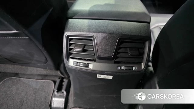 Ssangyong The New Rexton Sports Cannes id 4506262 из Кореи 25