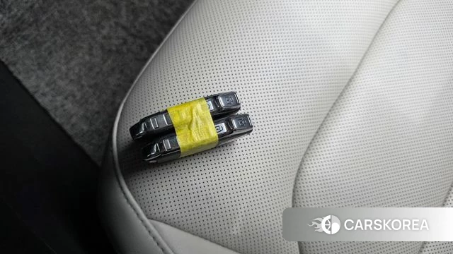 Kia Di Ol Nu Niro id 4506793 из Кореи 25
