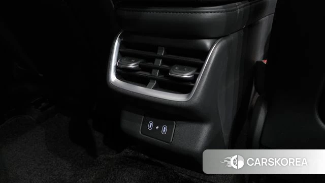 Hyundai Grandeur (GN7) id 4500383 из Кореи 25
