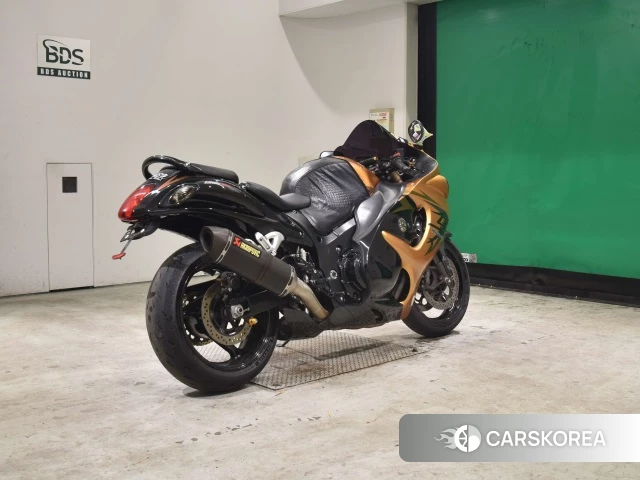 Suzuki GSX1300R HAYABUSA id 3947454 из Японии 25