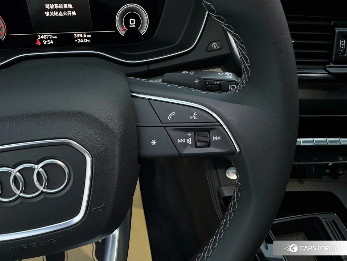 Audi Q5L id 4453683 из Китая 25