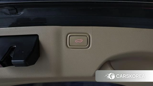 Kia The New Carnival id 4471489 из Кореи 25
