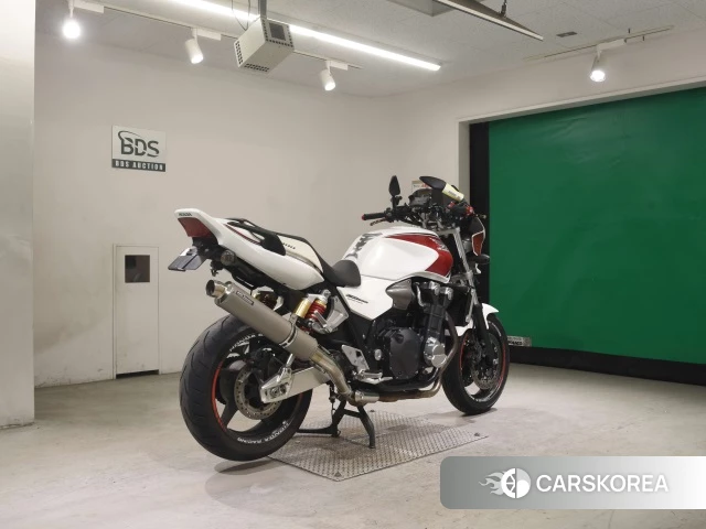 Honda CB1300SF id 3950039 из Японии 25