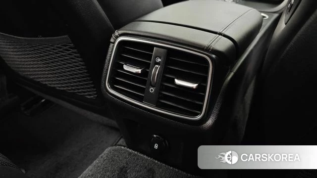 Genesis The New G70 id 4712345 из Кореи 25