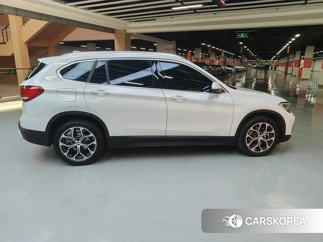 BMW X1 id 4341674 из Китая 25