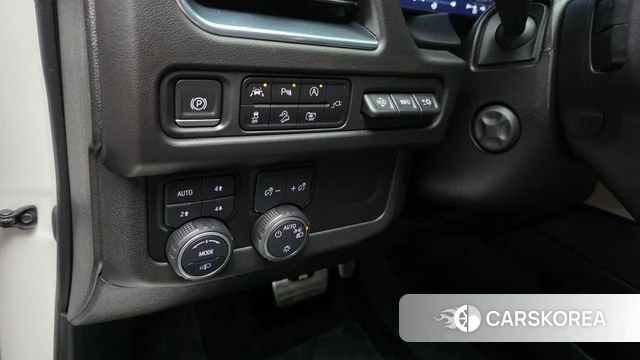 Chevrolet (GM Daewoo) Tahoe id 4740281 из Кореи 25