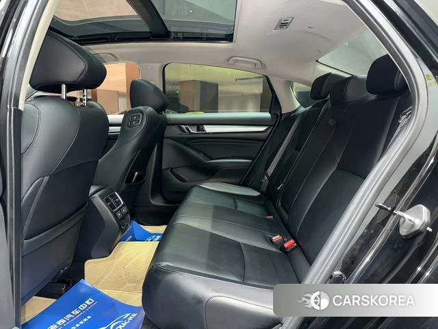 Honda Accord id 4365643 из Китая 25