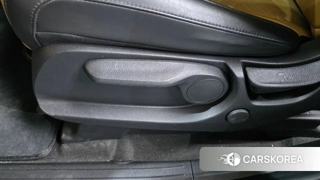 Kia Carnival 4th generation id 4231617 из Кореи 25