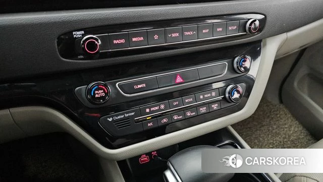 Kia All New Carnival id 4357013 из Кореи 25