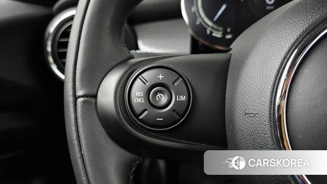 Mini Cooper id 4586112 из Кореи 25