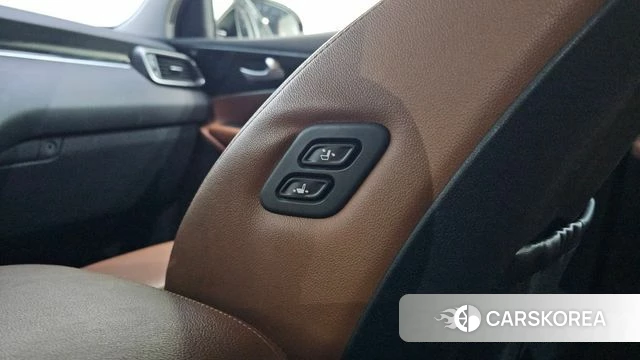 Kia The New Sorento id 4536802 из Кореи 25