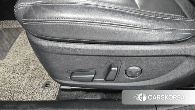 Hyundai The New Grandeur IG Hybrid id 4683222 из Кореи 25