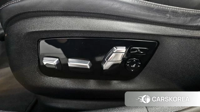 BMW 5 Series (G30) id 4283785 из Кореи 25