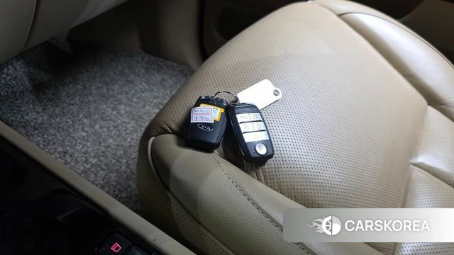 Kia The New Carnival id 4677684 из Кореи 25
