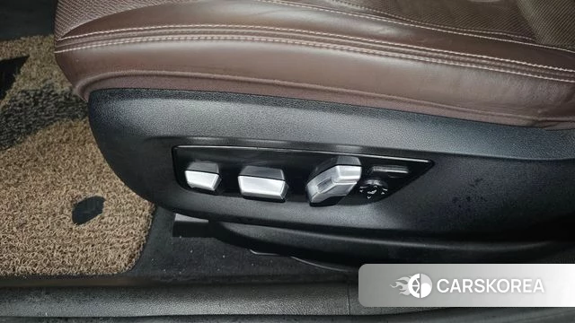 BMW 5 Series (G30) id 4652418 из Кореи 25