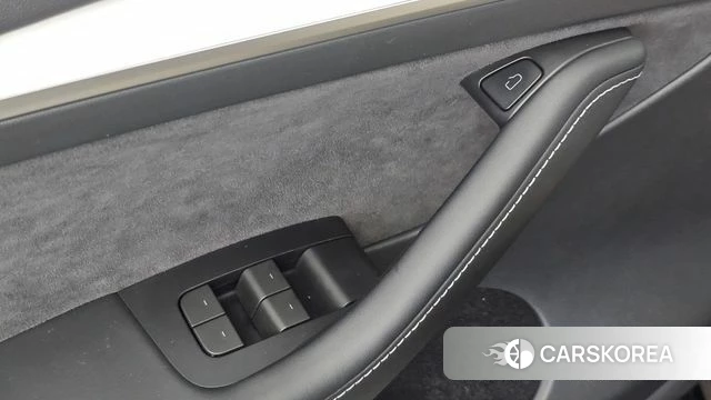 Tesla Model Y id 4612680 из Кореи 25