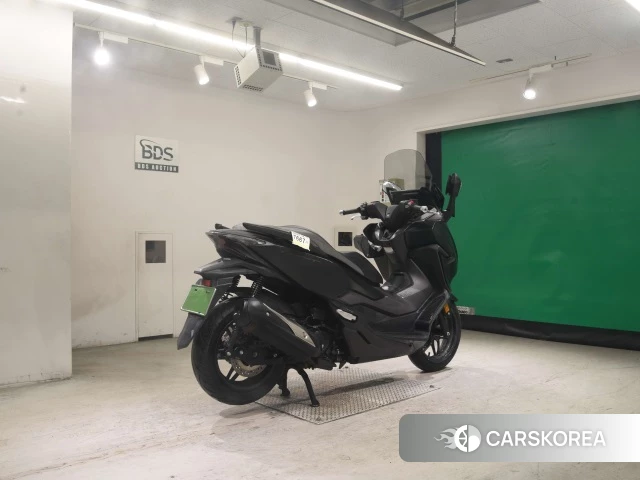 Honda FORZA id 3948189 из Японии 25