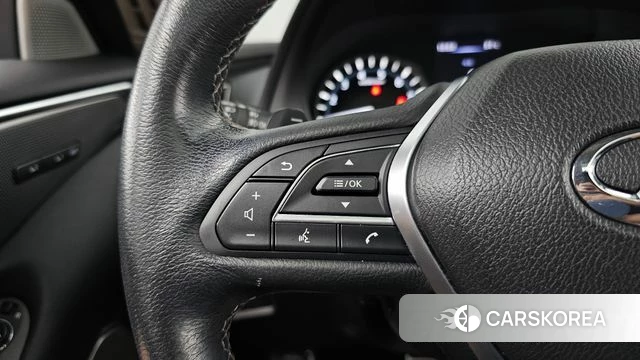 Infiniti Q50 id 4620673 из Кореи 25