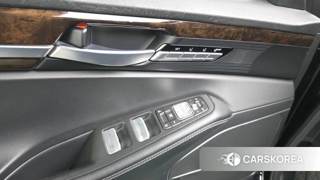 Genesis G90 id 4310211 из Кореи 25