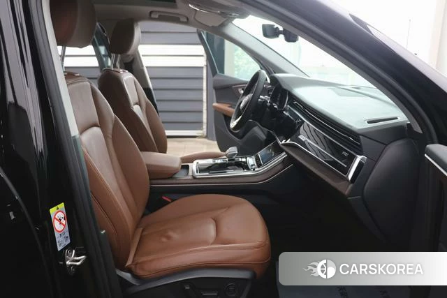 Audi Q7 id 4328995 из Китая 25