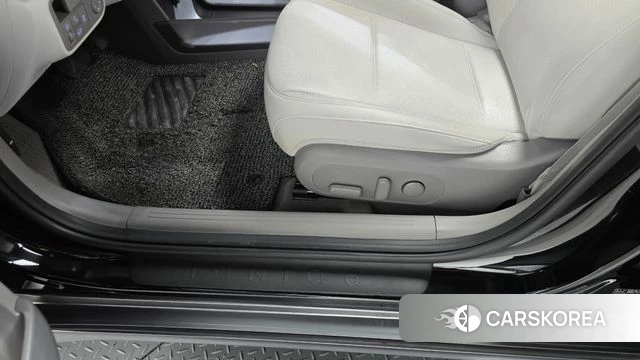 Hyundai Ionic 6 id 4579695 из Кореи 25