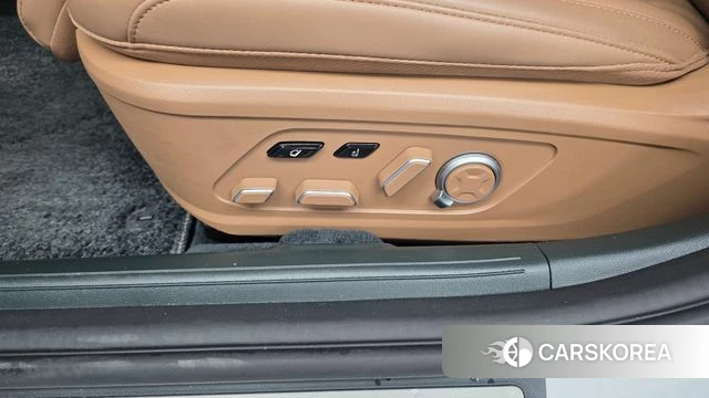 Hyundai Grandeur (GN7) id 4427922 из Кореи 25