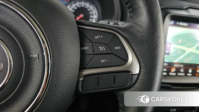 Jeep Renegade id 4444987 из Кореи 25