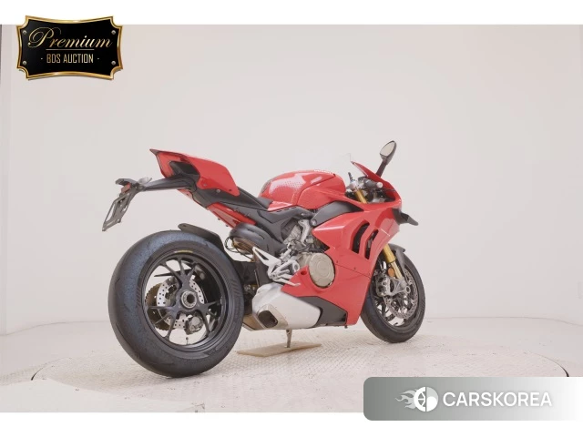 Ducati PANIGALE V4 S id 4191853 из Японии 25
