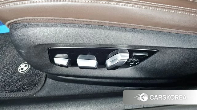 BMW 5 Series (G30) id 4794733 из Кореи 25