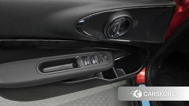 Mini Cooper S Clubman id 4292481 из Кореи 25
