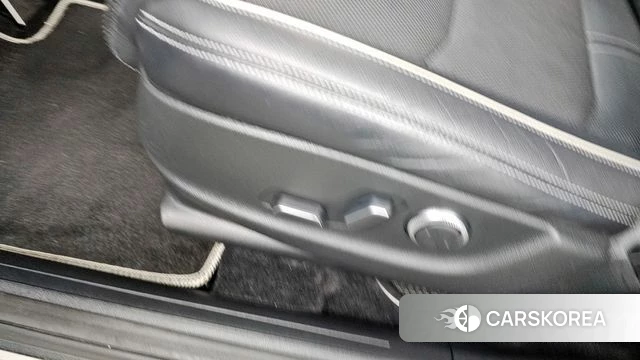 Genesis GV70 id 4401879 из Кореи 25